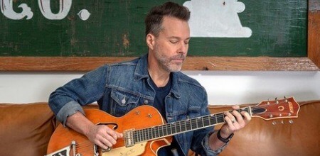 Udemy Acoustic Guitar And Electric Guitar Lessons: Getting Started TUTORiAL